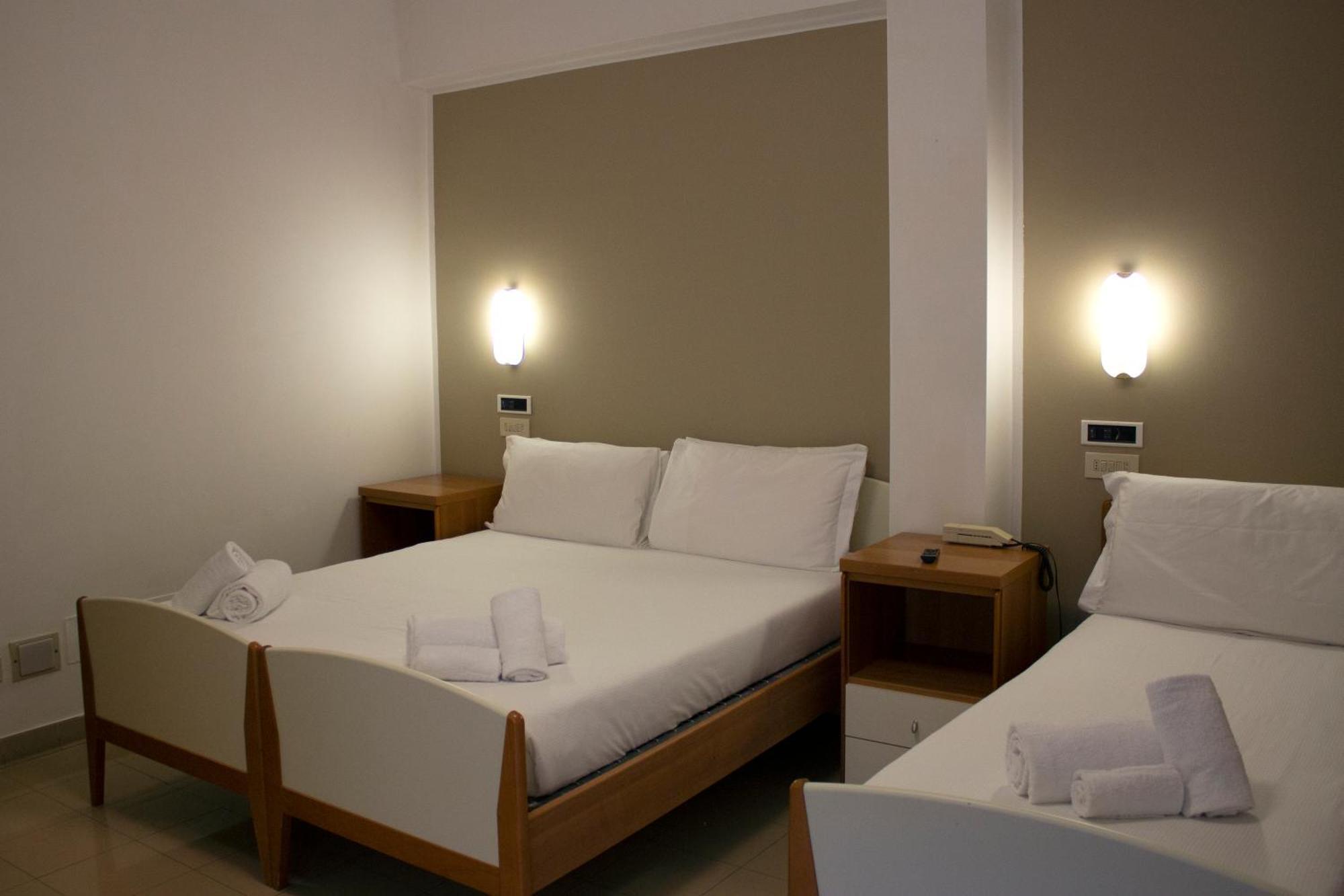 Hostel Ah Roma Exteriér fotografie
