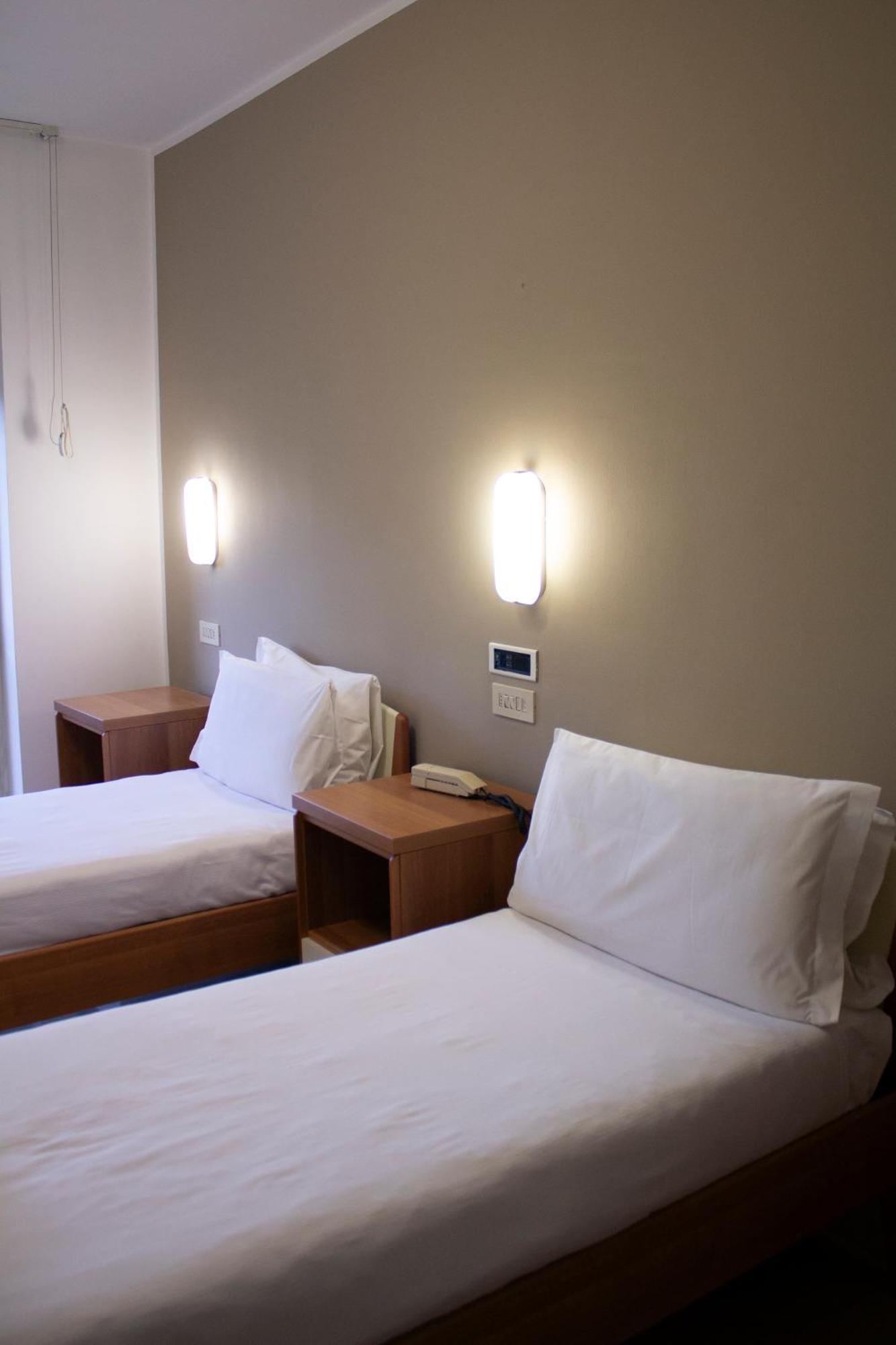 Hostel Ah Roma Exteriér fotografie